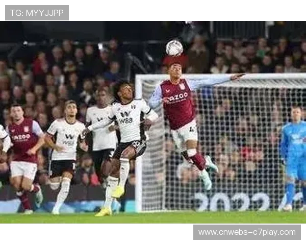 霍芬海姆高压逼抢克制汉堡中场缺失，主胜可期